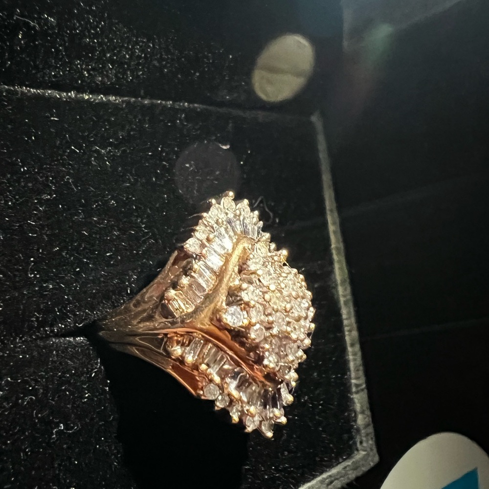 Vintage 10k diamond cocktail ring - Picture 7 of 12